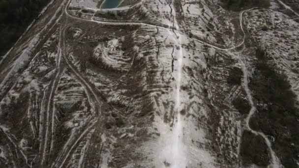 Aereo Drone Vista Lago Verde Formato Rifiuti Fosfogesso Viaggiare Ucraina — Video Stock