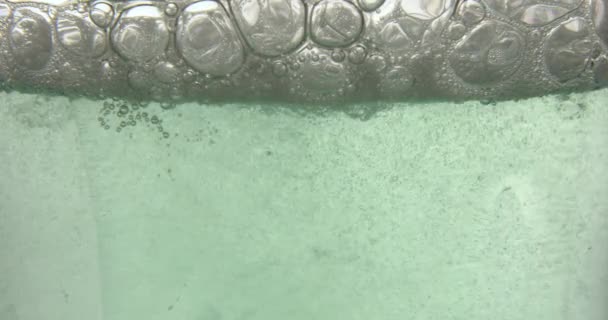 Close Blue Bubble Serum Poured Medical Glass Bottle Background Natural — Vídeos de Stock