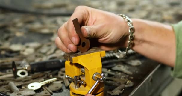 Locksmith Workshop Attaches New Key Production Duplicate Metal Key — Stockvideo