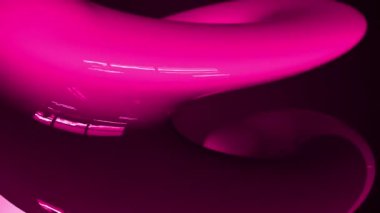 Hacim sıvısının çok renkli yansımaları