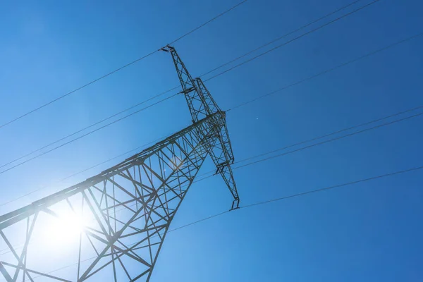 Eletricidade Pilão Para Extensa Transmissão Energia Livre Alta Tensão Frente — Fotografia de Stock