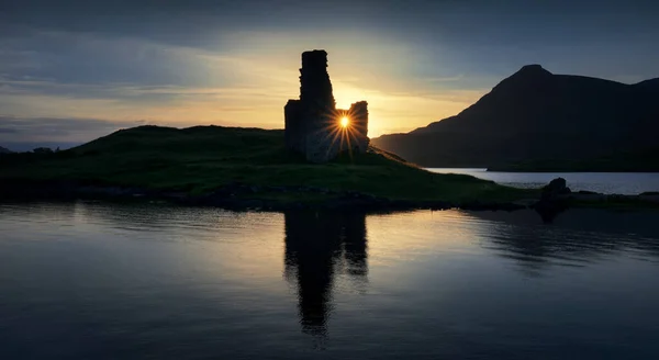 Panorama Der Reflexionen Von Schloss Ardvreck Loch Assynt Sonnenuntergang Schottland — Stockfoto