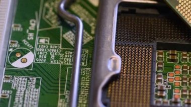 Bilgisayar İşlemcileri ile PC Ana Kart ve bileşenlerinin Soketinin Ayrıntıları