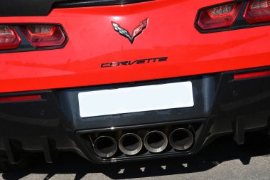 Mugello Pisti, İtalya - 23 Eylül 2021: Mugello Padcuit, İtalya 'da kırmızı bir Chevrolet Corvette' in ayrıntıları.