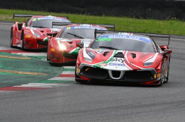 Mugello Circuit, İtalya - 8 Ekim 2021: Ferrari 488 Challenge Evo Team ForMULA RACING drive by Christian Brunsborg during Qualifyng session of Italian Championship GT
