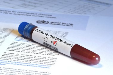 Covid-19 Omicron Varyantı virüsünün test tespiti için kan tüpü..