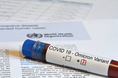 Covid-19 Omicron Varyantı virüsünün test tespiti için kan tüpü..