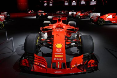 Scarperia, Mugello - 19 Kasım 2021: Ferrari Formula 1 SF71H İtalya 'daki Mugello Pisti Finali Mondiali Ferrari 2021 sırasında sergilenmektedir.