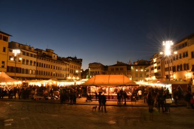 Floransa, Aralık 2018: İtalya, Floransa 'da Noel pazarı