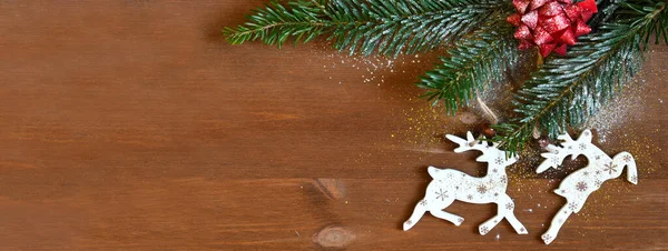 Bannière Noël Avec Branche Sapin Décorations Sur Fond Bois — Photo
