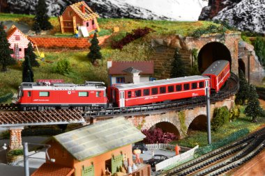 Florence, ITALY - Aralık 2021: İsviçre Bernina Express Train in in the Mountain ambientation.