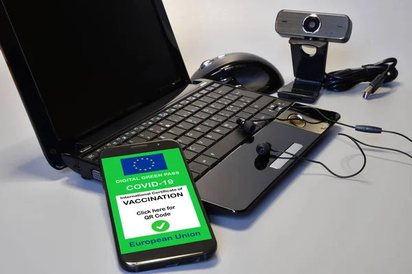 Pasaporte Verde Covid Pase Verde Digital Unión Europea Pantalla Smartphone — Foto de Stock