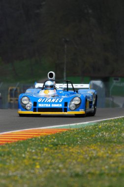 Scarperia, Mugello 5 Mart 2008: Matra Simca MS670B Le Mans 1974 yılında Mugello Pisti 'nde yapılan tatbikat sırasında bilinmiyor. İtalya