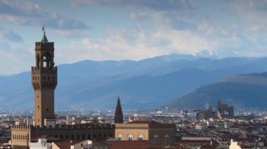 Floransa Belediye Binası 'nın sarayı Michelangelo Meydanı' ndan görüldü. Toskana, İtalya. Zaman Süreleri.