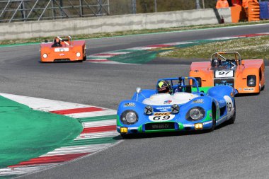 Scarperia, 3 Nisan 2022: Matra M650S yıl 1970 ex Henri Pescarolo - Jack Brabham Mugello Classic 2022 sırasında İtalya Mugello Pisti 'nde görev yapıyordu.