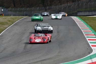 Scarperia, 3 Nisan 2022: Ferrari 312 P yılı 1969 eski Pedro Rodriguez Mugello Classic 2022 'de İtalya' daki Mugello Pisti 'nde görev yapıyordu..