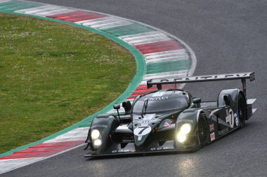 Scarperia, 3 Nisan 2022: Bentley Speed 8 yıl 2003 Capello - Kristensen - Smith Mugello Classic 2022 'de İtalya' da Mugello Pisti 'nde görevdeydi..
