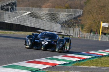 Scarperia, 3 Nisan 2022: Bentley Speed 8 yıl 2003 Capello - Kristensen - Smith Mugello Classic 2022 'de İtalya' da Mugello Pisti 'nde görevdeydi..