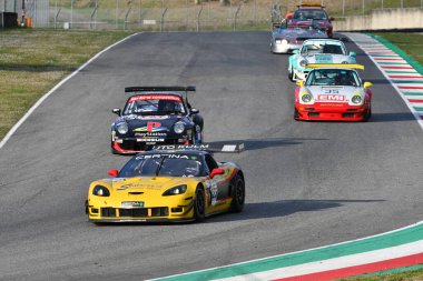 Scarperia, 3 Nisan 2022: Chevrolet Corvette Z06R 2007 Mugello Classic 2022 'de İtalya' daki Mugello Pisti 'nde.