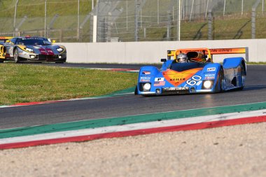 Scarperia, 3 Nisan 2022: Kopf Keiler K II Prototip 1998 Mugello Classic 2022 sırasında İtalya 'daki Mugello Pisti' nde faaliyet gösterdi.