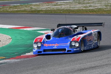 Scarperia, 3 Nisan 2022: Argo JM19 C 1988 Mugello Classic 2022 'de İtalya' daki Mugello Pisti 'nde.