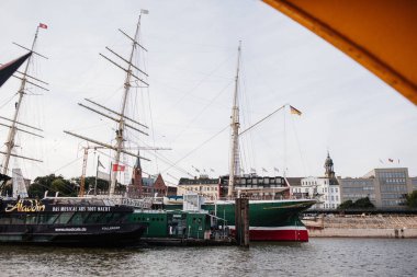 Hamburg, Almanya - 24.08.2017: Hamburg Limanı