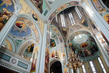 Kyiv, Ukrayna -27.05.2017: Troyeschina 'daki Kutsal Üçleme Kilisesi