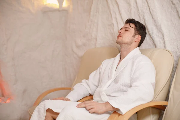 Young Man Resting Salt Room Bearded Man Wearing White Bathrobe — Stockfoto