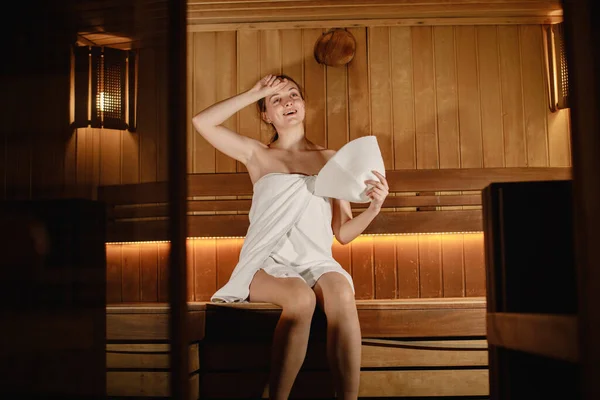 Young Woman Resting Sauna Brunette Woman Wearing White Towel Special —  Fotos de Stock