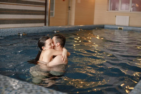 Young Couple Spending Time Together Swimming Pool Bearded Man Brunette — 스톡 사진