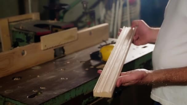 Woodworker Holding Wooden Skirting Board Working Studio Handmade Producing Wood — Stock Video