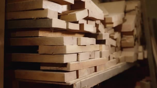Holzbretter Der Tischlerei Rohlinge Für Die Holzbearbeitung Und Herstellung Von — Stockvideo