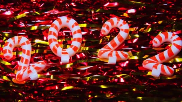 新しい年のはがきと光沢のある金の数字を持つクリスマス2022 — ストック動画