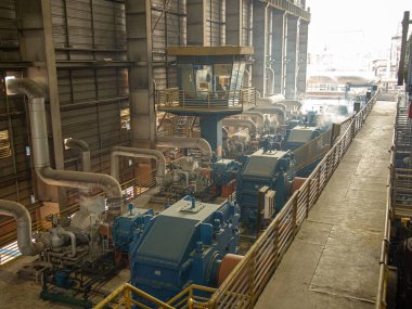 Şeker kamışı endüstrisindeki türbin dişli kutusuna bağlandı