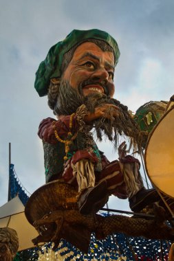Viareggio, İtalya 'da. 23 Şubat 2020 'de. Viareggio, İtalya 'da geleneksel karnaval alayı. 