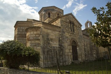 KERKYRA, CORFU Adası, GREECE. 17 Ekim 2021 'de. Korfu, Kerkyra, Yunanistan 'daki Aziz Jason Kilisesi ve Sosipater Kilisesi.