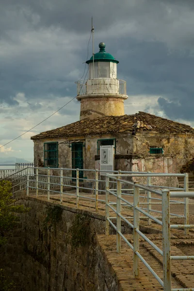 Kerkyra Ilha Corfu Grécia Outubro 2021 Farol Antiga Fortaleza Veneziana — Fotografia de Stock