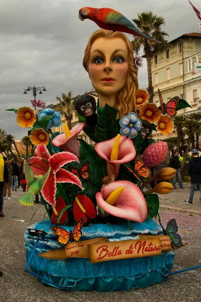 Viareggio Italia Febrero 2020 Procesión Tradicional Carnaval Viareggio Italia — Foto de Stock