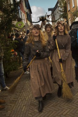 DEVENTER, NEtherlands, 15 ARALIK 2019. Dickens festivali Deventer, Hollanda 'da.