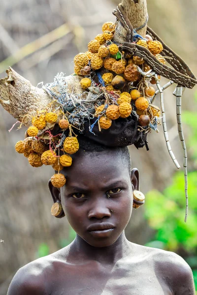 Vale Rio Omo Etiópia Novembro 2020 Retrato Adolescente Africano Com — Fotografia de Stock