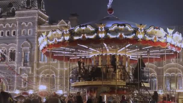 Πρωτοχρονιάτικο Καρουζέλ Στο Κέντρο Της Μόσχας Στην Κόκκινη Πλατεία — Αρχείο Βίντεο