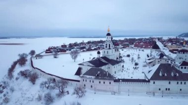 Sviyazhsk Adası 4K Hava Görüntüsü, Rusya Görüş Alanı