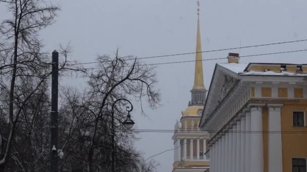 Снегопад Центре Санкт Петербурга — стоковое видео