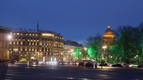 Footage Circulation Nocturne Dans Centre Saint Pétersbourg — Video