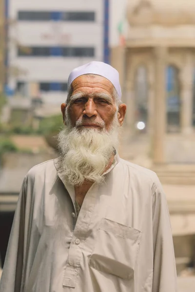 Peshawar Paquistão Julho 2021 Homem Paquistanês Velho Com Barba Centro — Fotografia de Stock