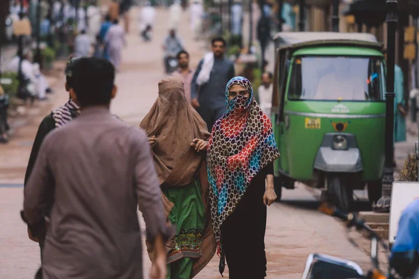Пешавар Пакистан Липня 2021 Року Місцеві Жителі Вулиці Пешавар Пешавар — стокове фото