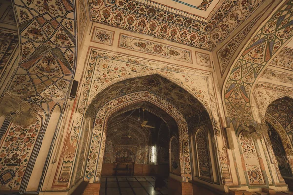 Pohled Interiéru Staré Mešity Mahabata Chána Péšaváru Pákistán — Stock fotografie