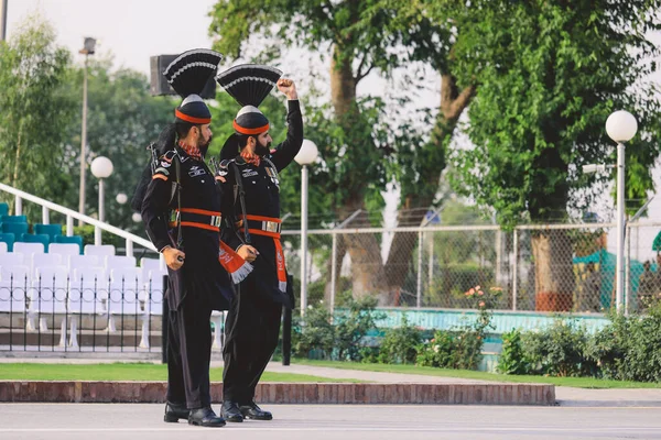 Wagah Border Pakistan Luglio 2021 Soldati Pakistani Uniforme Militare Brillante — Foto Stock