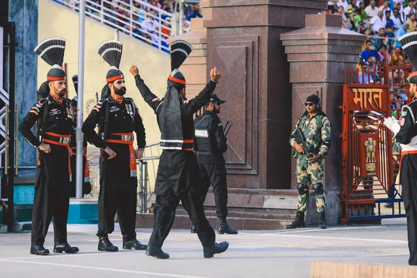 Wagah Border Pakistan Luglio 2021 Soldati Pakistani Uniforme Militare Brillante — Foto Stock