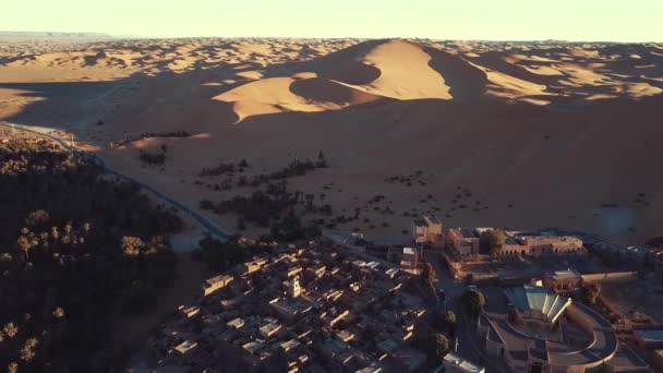 Beelden Luchtfoto Van Authentieke Oude Taghit Sahara Woestijn Algerije — Stockvideo